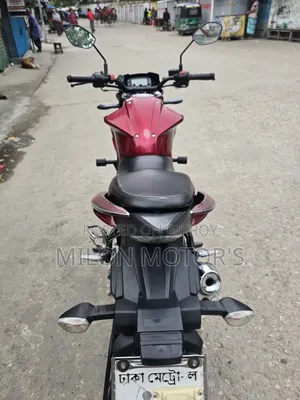সুজুকি জিক্সার মনোটোন ২০১৮ রেড