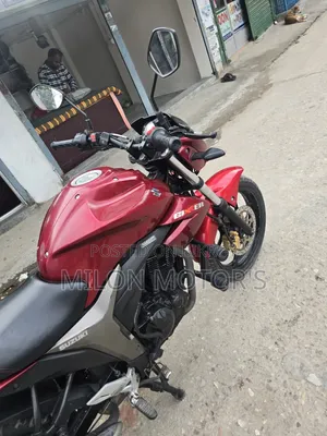 সুজুকি জিক্সার মনোটোন ২০১৮ রেড