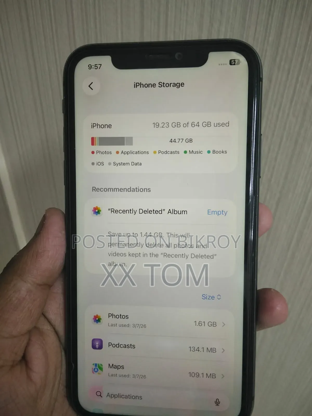 অ্যাপল আইফোন ১১ ৬৪ জিবি ব্ল্যাক