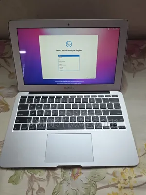 Laptop Apple MacBook Air 4GB Intel Core i5 SSD 128GB