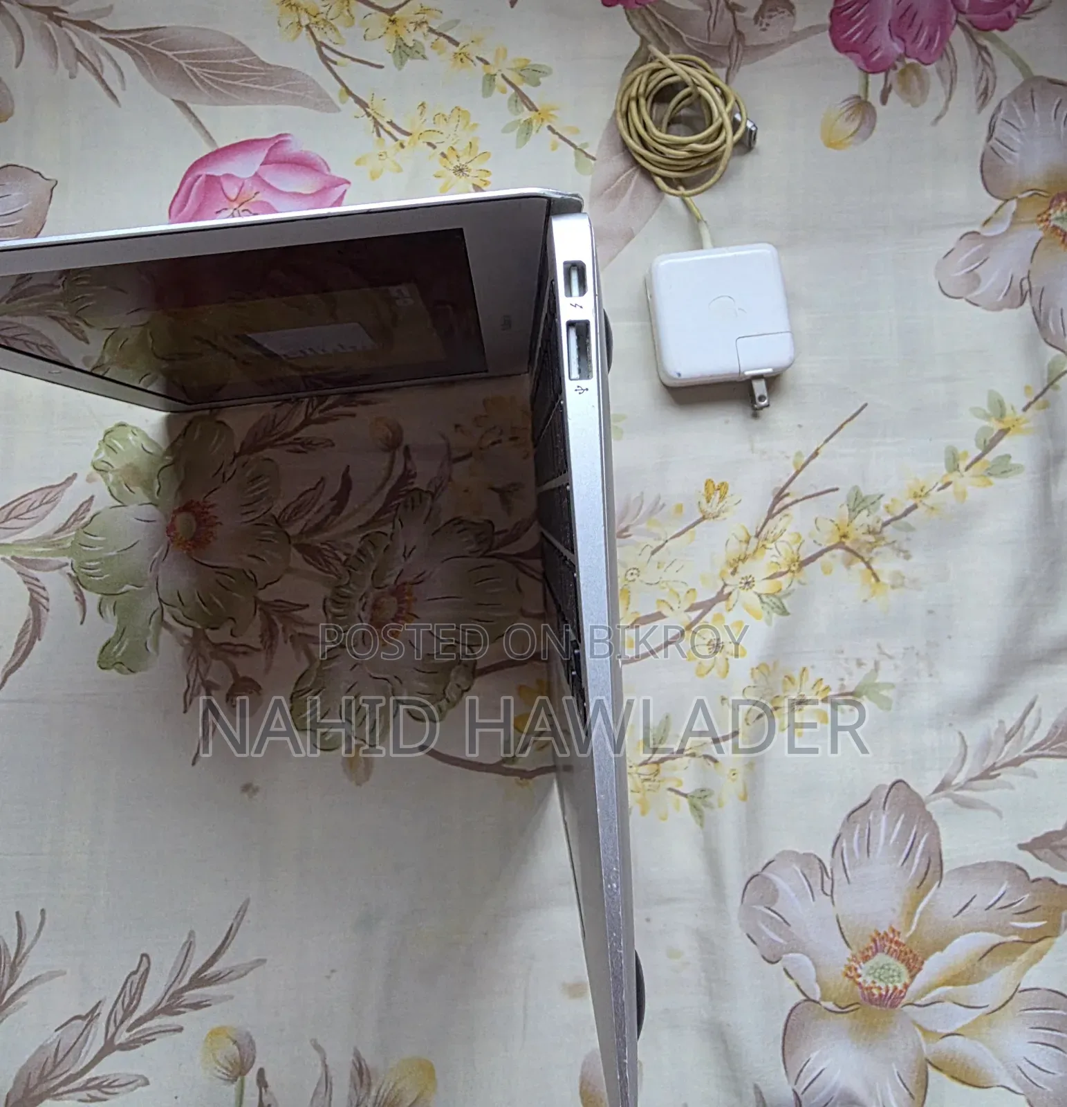 Laptop Apple MacBook Air 4GB Intel Core i5 SSD 128GB
