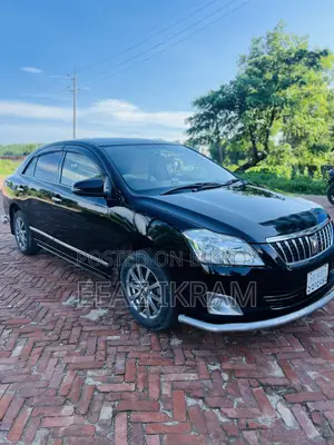 New Toyota Premio 2013 Black