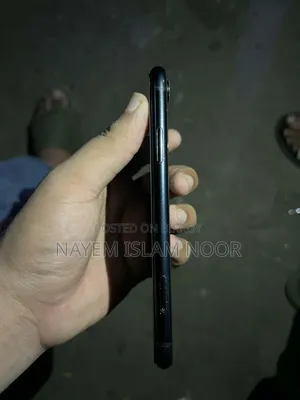 অ্যাপল আইফোন এক্সআর ৬৪ জিবি ব্ল্যাক