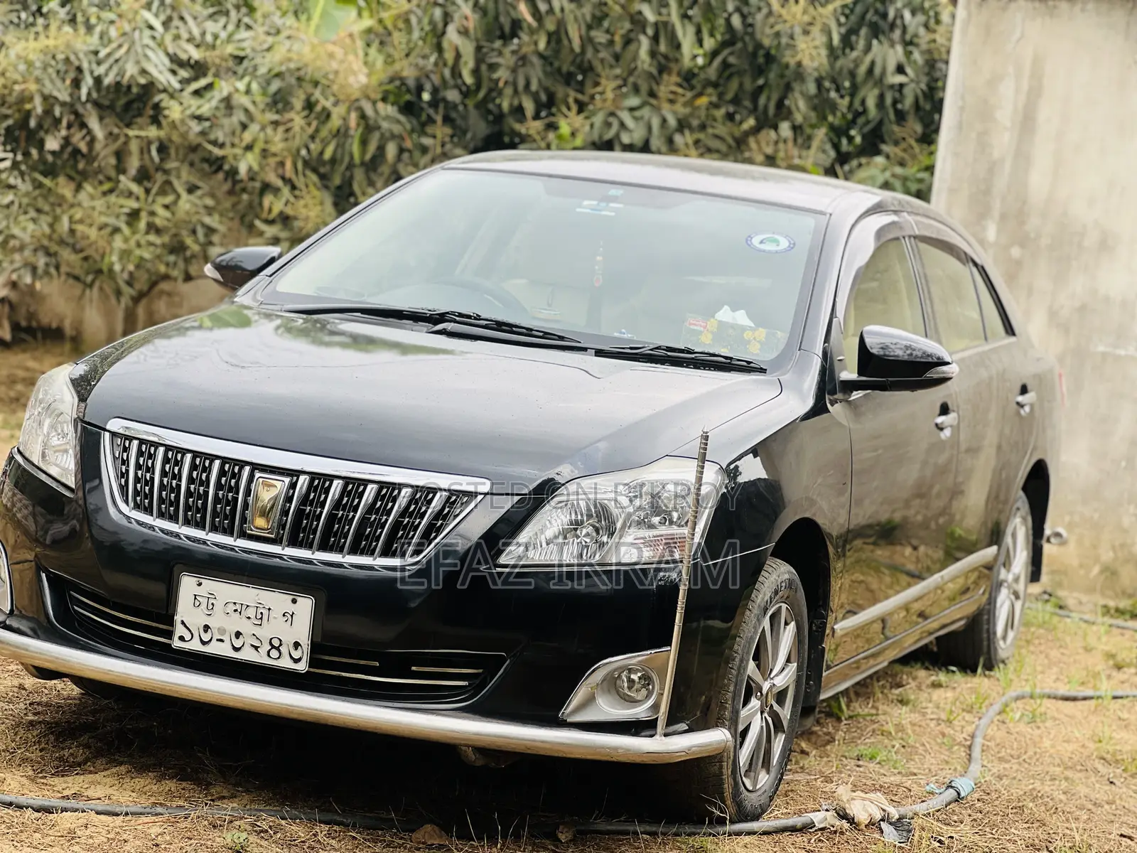 New Toyota Premio 2013 Black