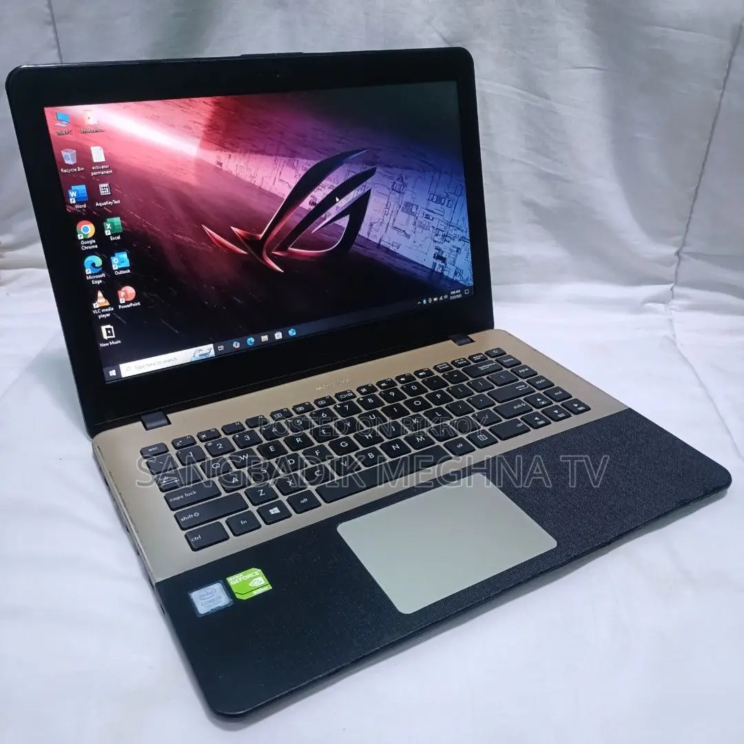 Laptop Asus 3GB Intel SSD 256GB