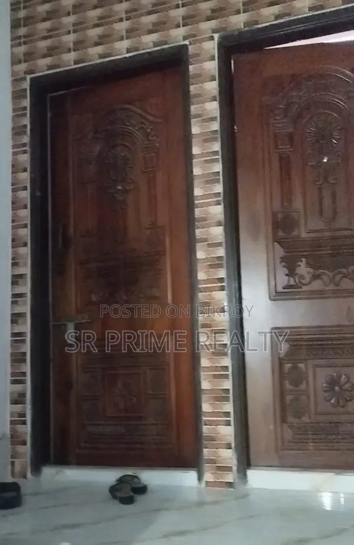 Mini Flat in জমি সহ বাড়ি ৬ তলা, Tongi for Sale