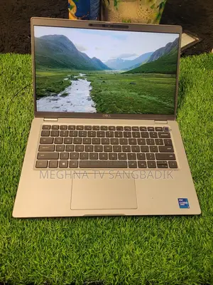 Laptop Dell 3GB Intel SSD 256GB