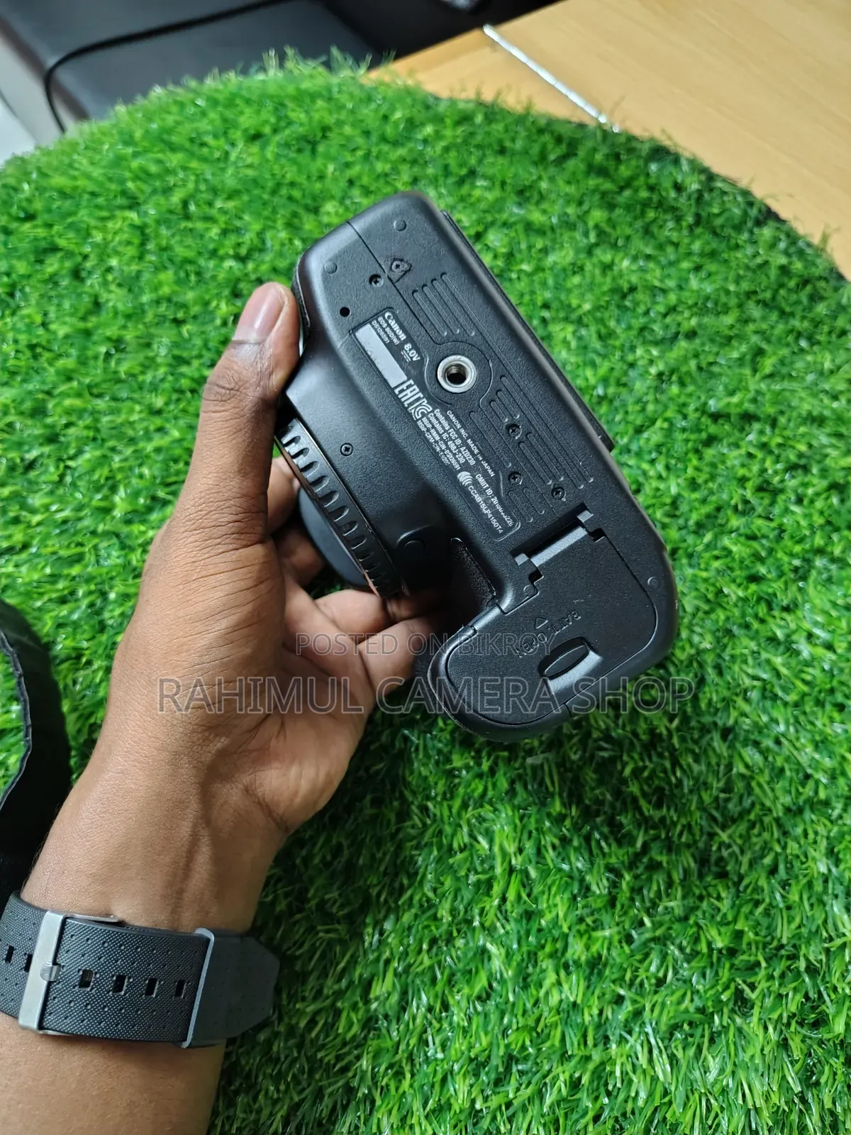Special Offer Canon 80d Body Super Fresh Condition! Only 32,000 Taka