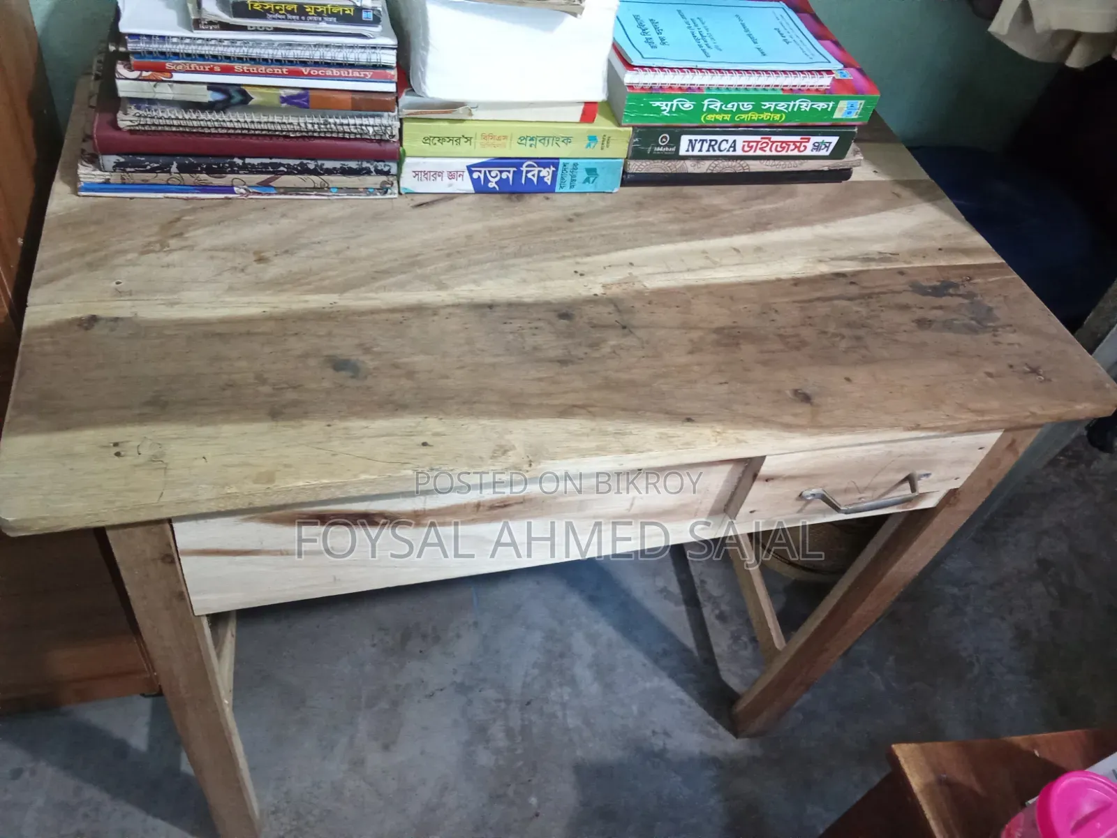 1 Table + 1 Bench