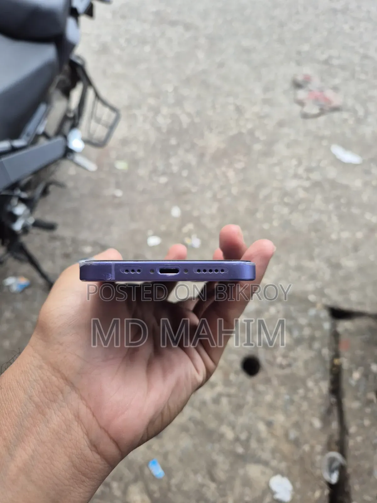 নতুন অ্যাপল আইফোন ১২ ১২৮ জিবি ব্লু