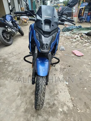 Honda X-Blade 160 2021 Blue