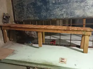 1 Table + 1 Bench