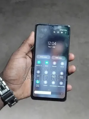 স্যামসাং গ্যালাক্সি এস২০ এফই ১২৮ জিবি ব্লু