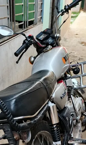 ইয়ামাহা ১৯৯৮