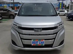 Toyota Noah 2020 Silver