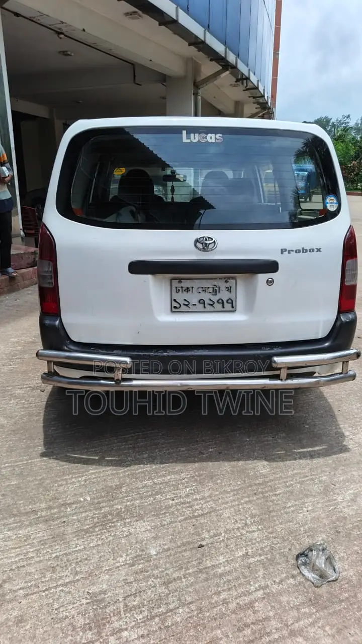 Toyota Probox 2005 White