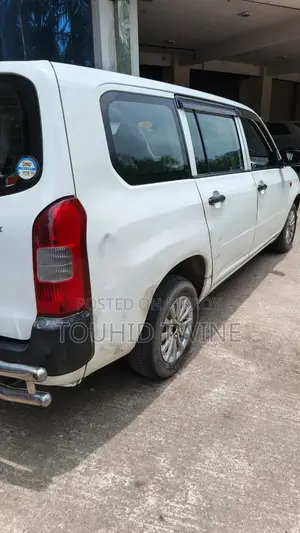 Toyota Probox 2005 White