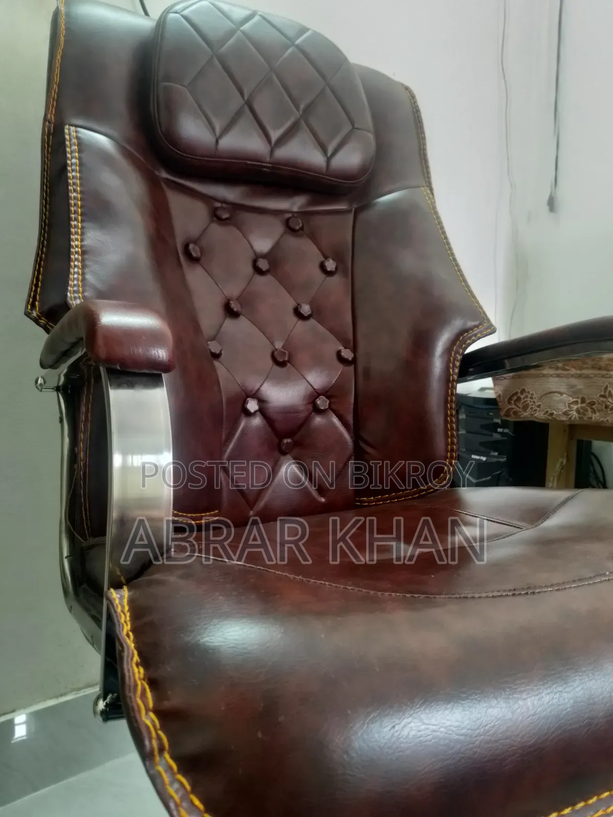 Boss Chair