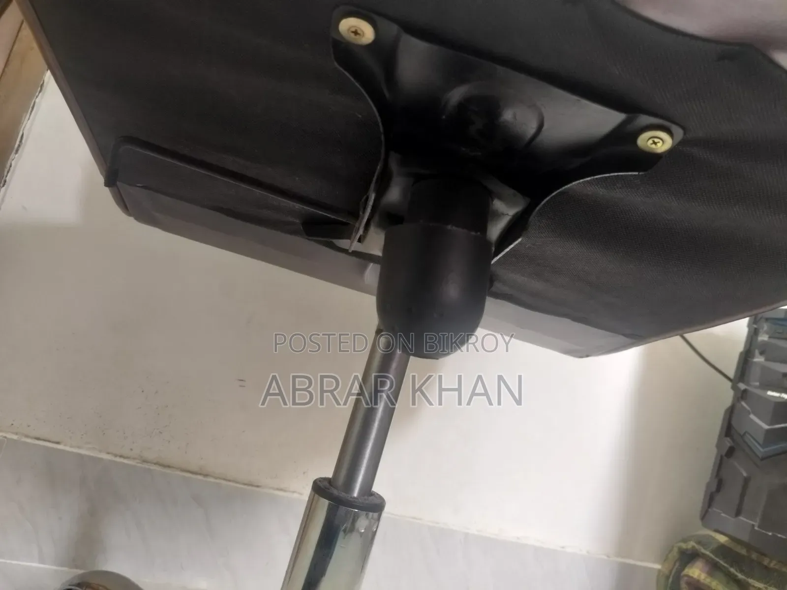 Boss Chair