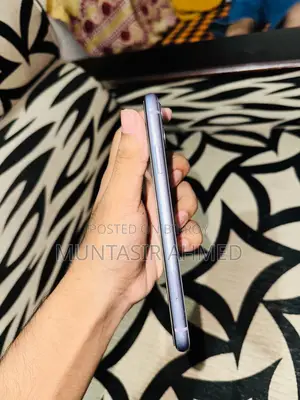 নিউ অ্যাপল আইফোন ১১ ৬৪ জিবি পিঙ্ক