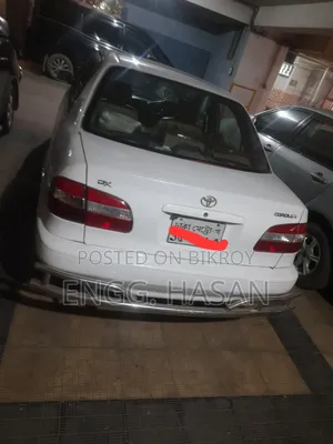Toyota Corolla 1998 White