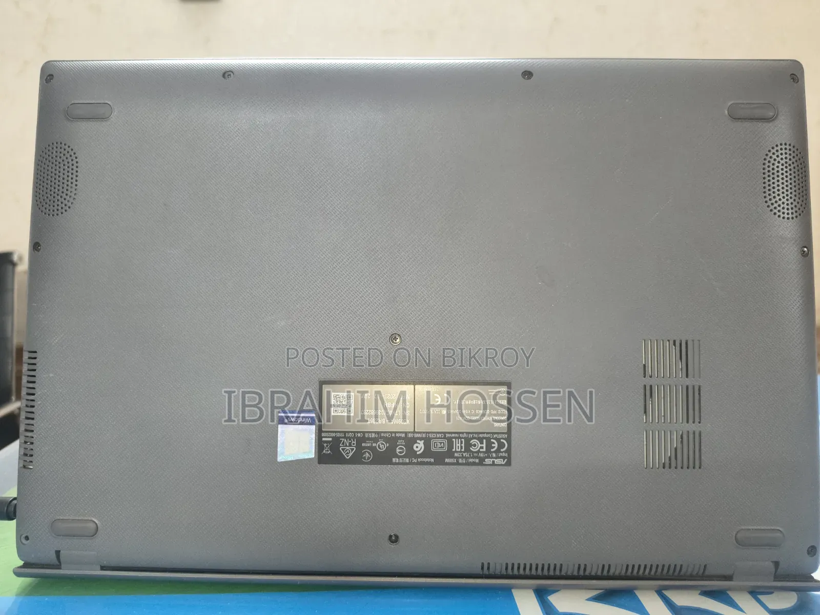 Laptop Asus VivoBook 15 X540NA 4GB Intel Celeron HDD 1T