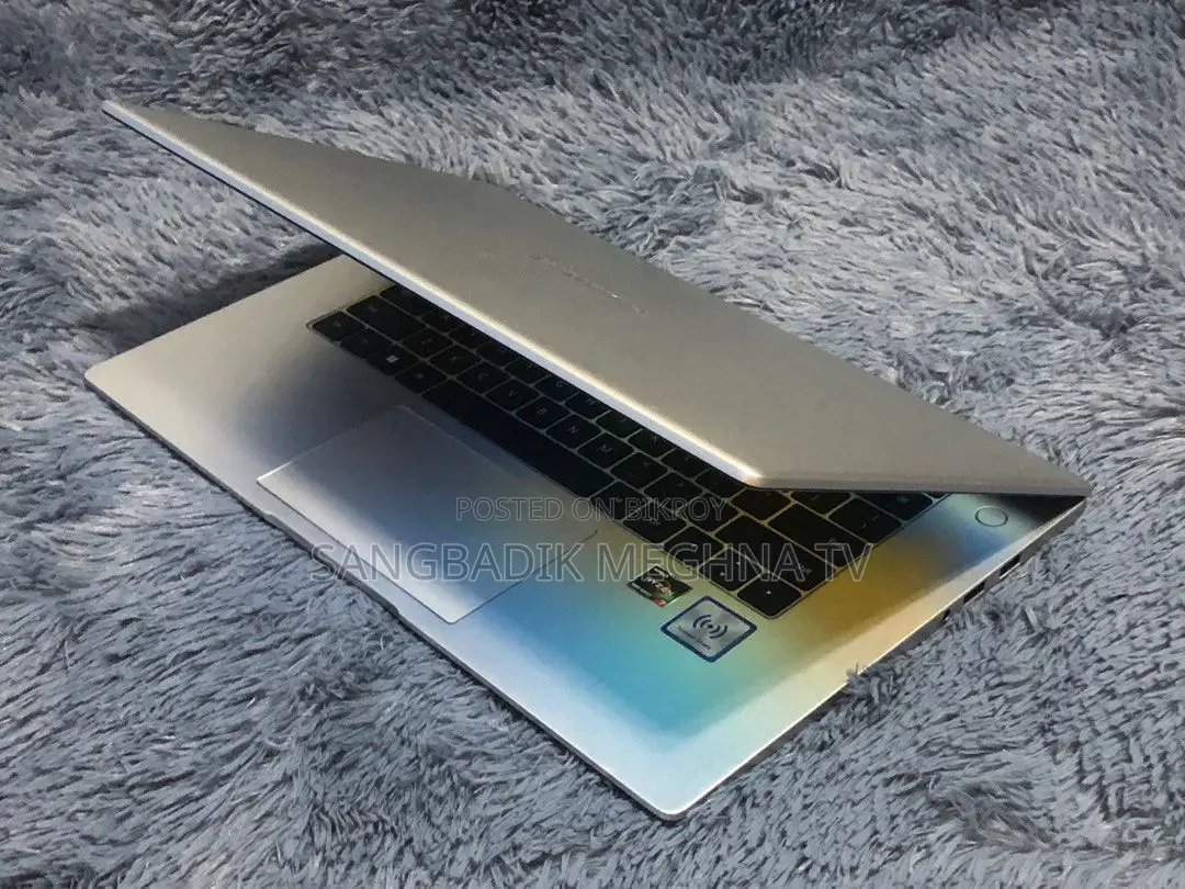 Laptop Huawei 8GB AMD Ryzen SSD 512GB