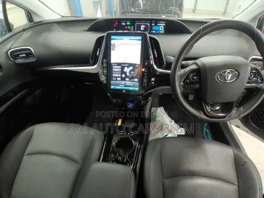 Toyota Prius 2021 Silver