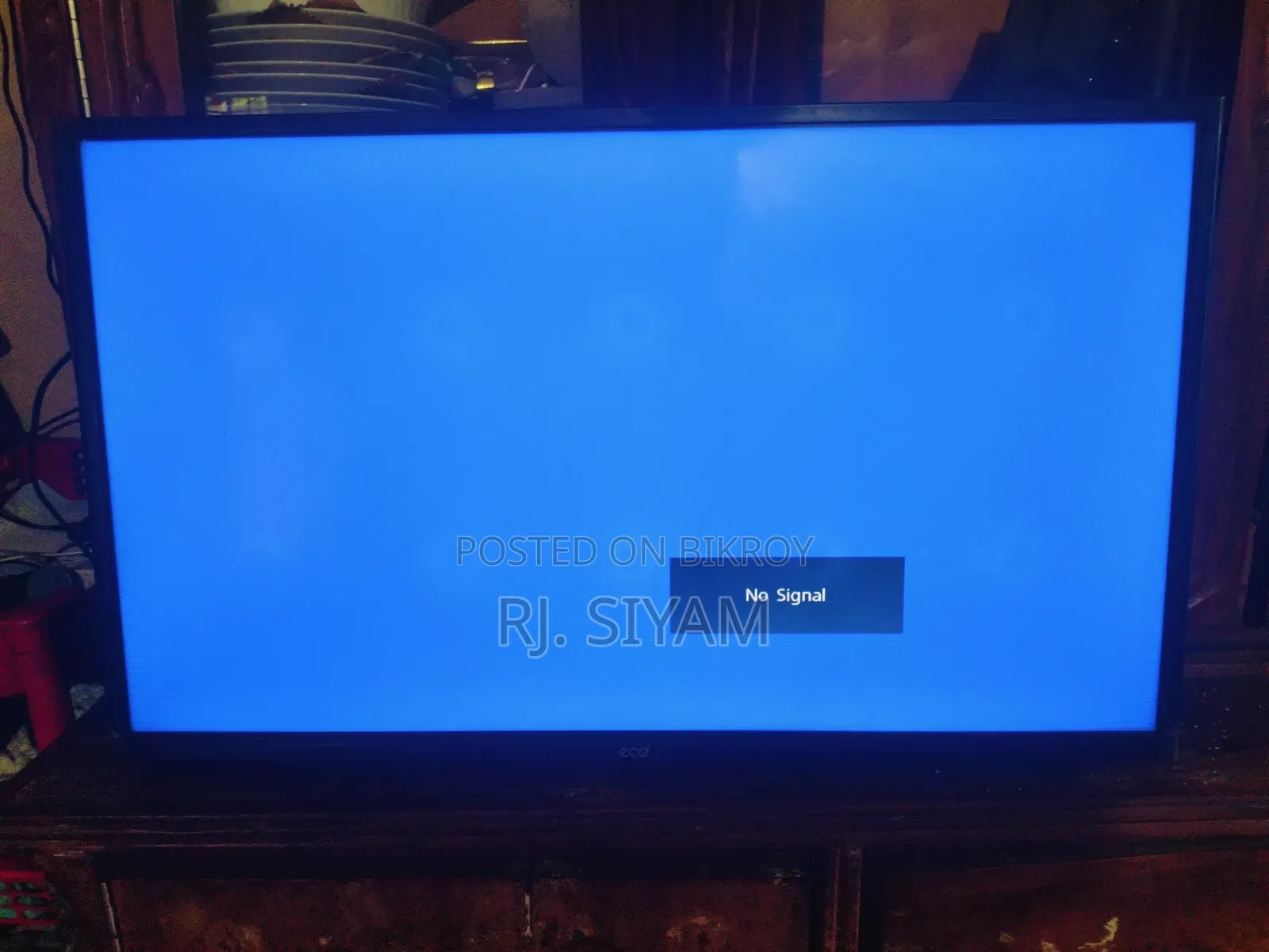 This TV will be sold, all documents are available, no problems