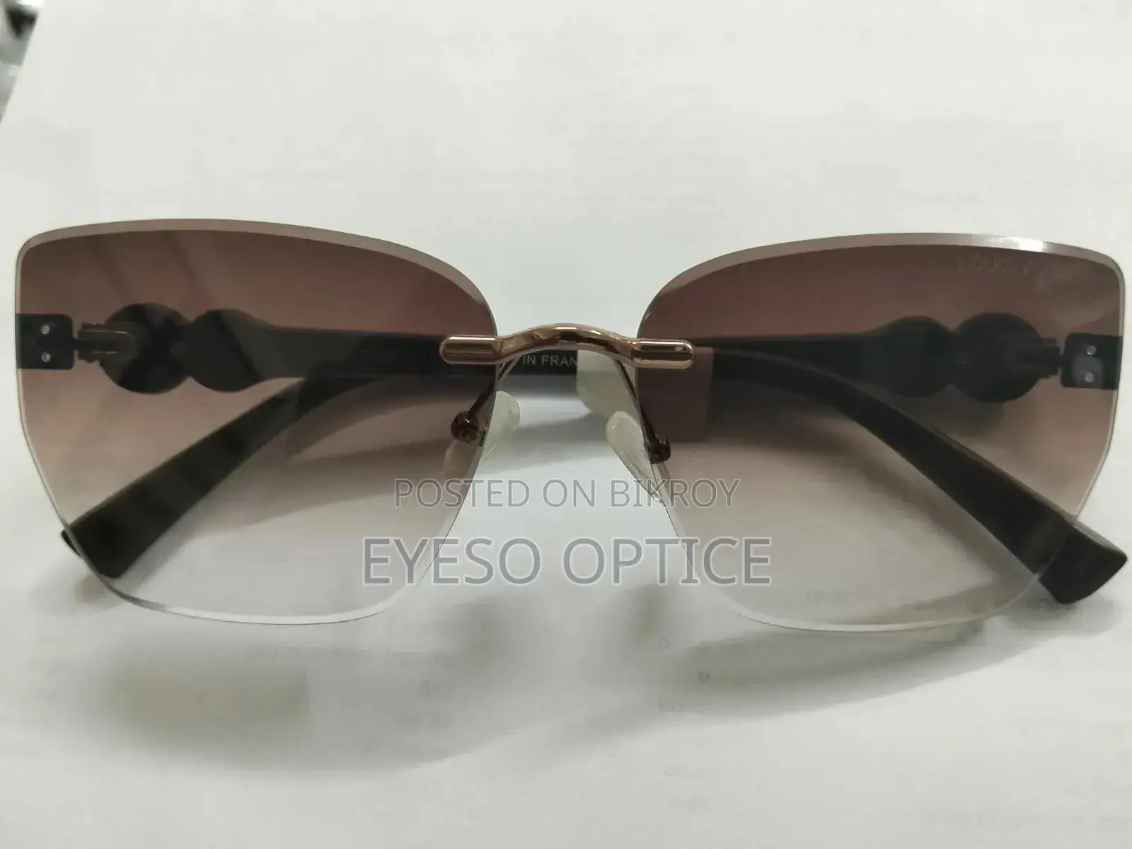 Gorgeous Sunglass for Ladies