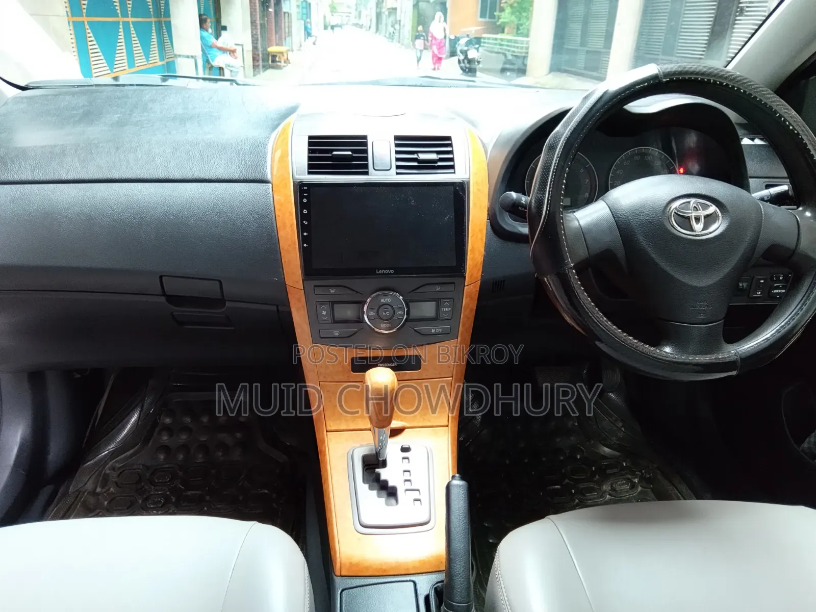 টয়োটা এক্সিও ২০১১ সিলভার