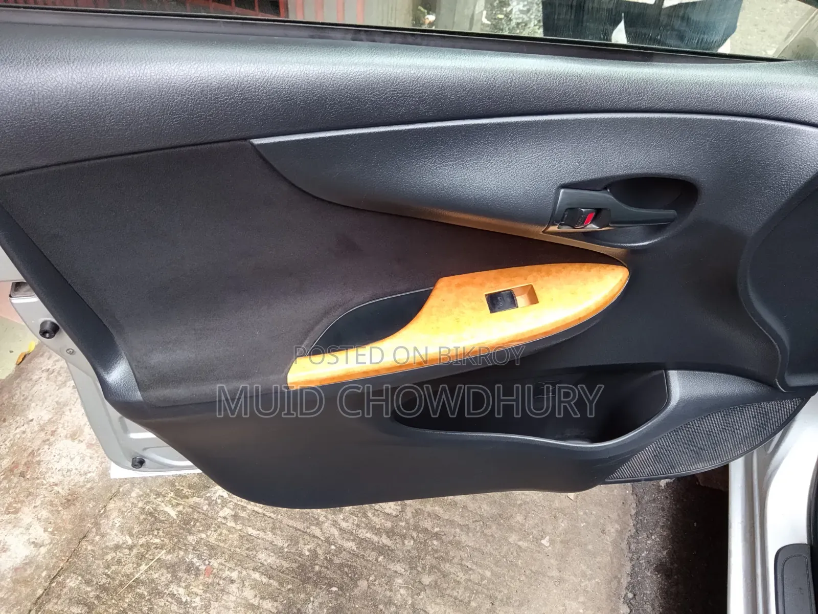 টয়োটা এক্সিও ২০১১ সিলভার