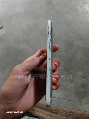 Samsung Galaxy J2 8 GB Gold