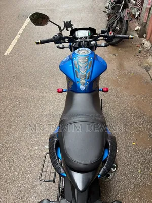 সুজুকি জিক্সার মনোটোন ২০২২ ব্লু