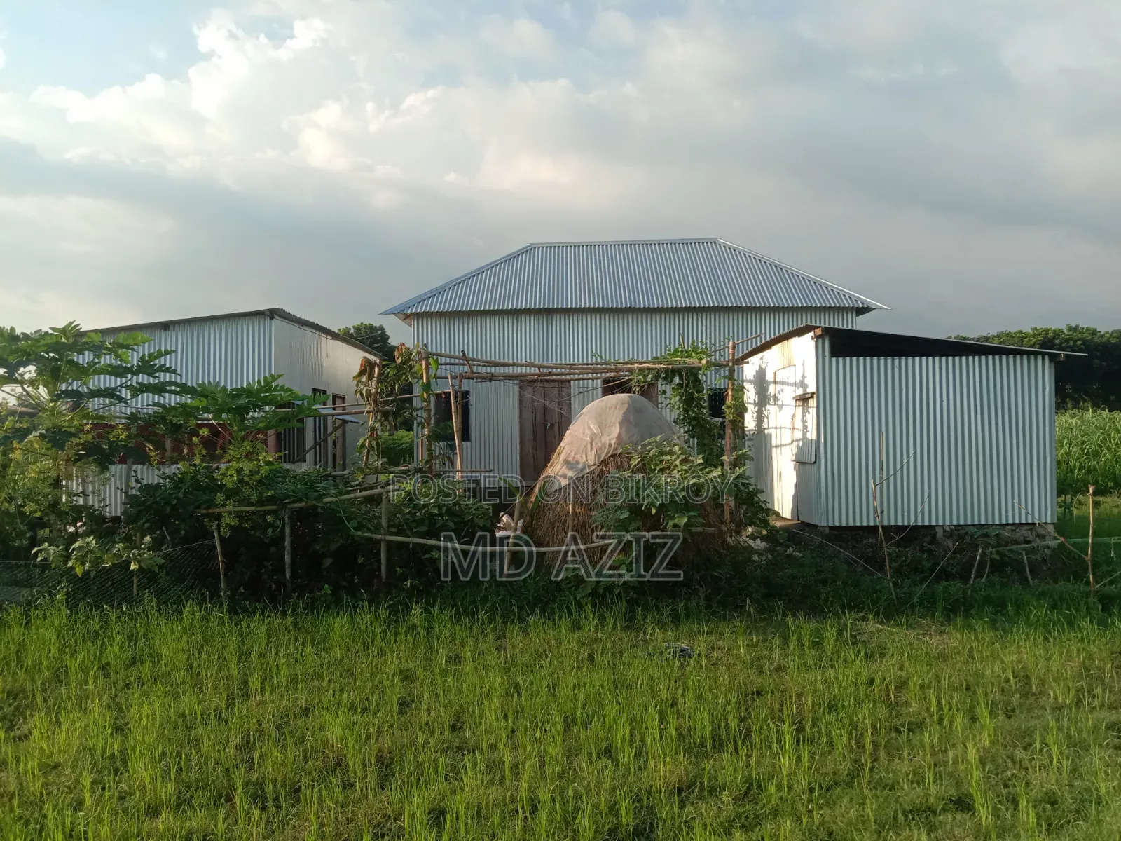 3-Bedroom House in Moheshpur, Manikganj Sadar for Sale