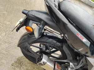 TVS Apache 160 4V 2021 Black