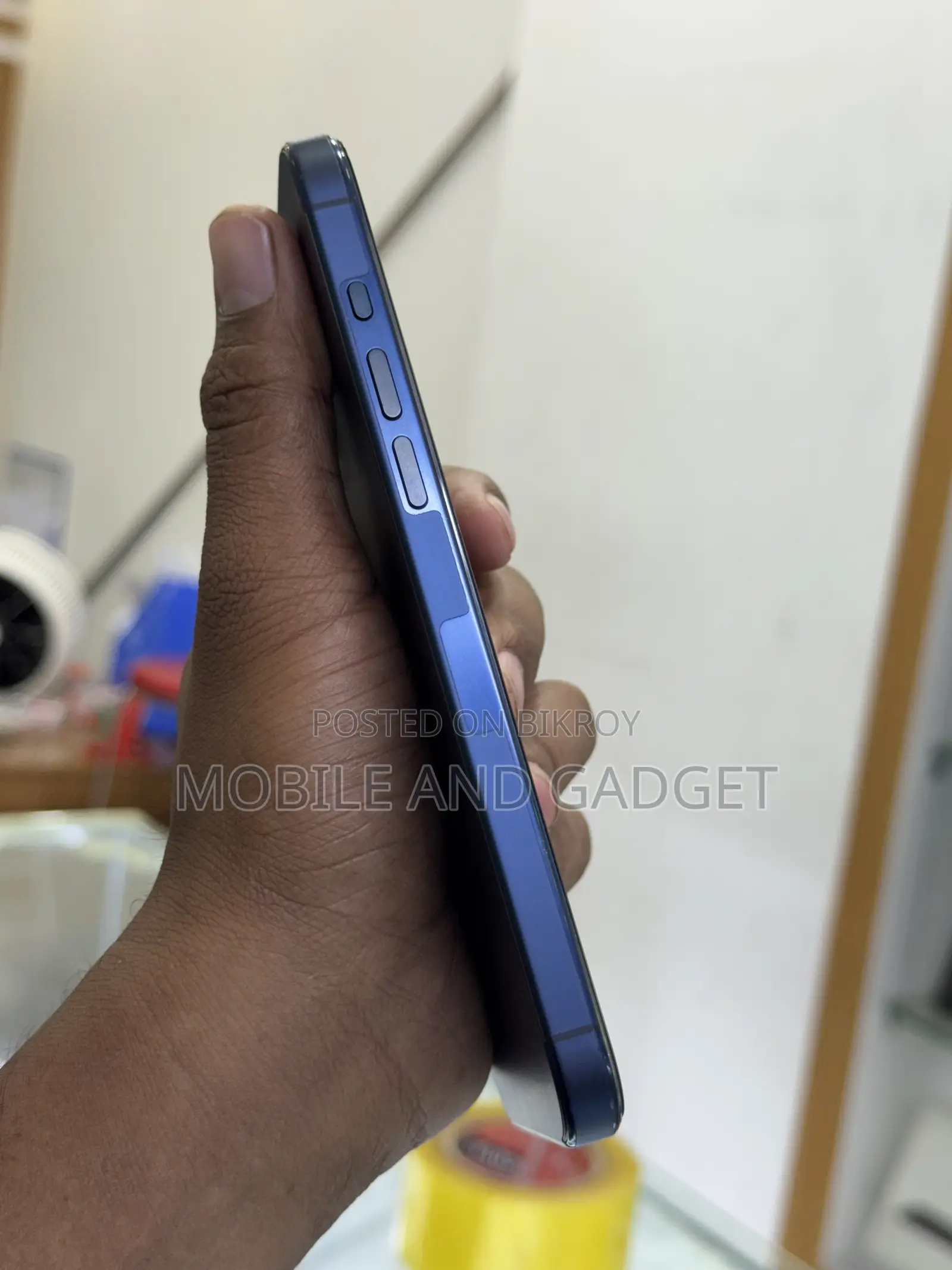 অ্যাপল আইফোন ১৫ প্রো ম্যাক্স ২৫৬ জিবি নীল
