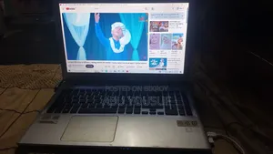 Laptop Acer Aspire V V5 572P 4GB AMD A8 HDD 500GB
