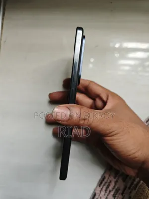 iQOO 256 GB Black