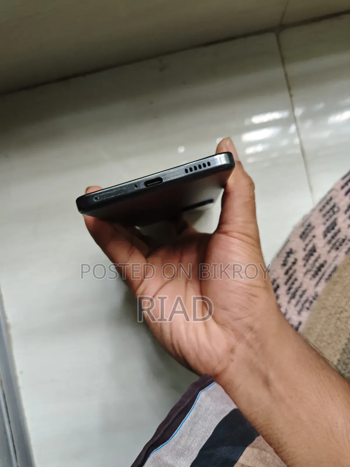 iQOO 256 GB Black