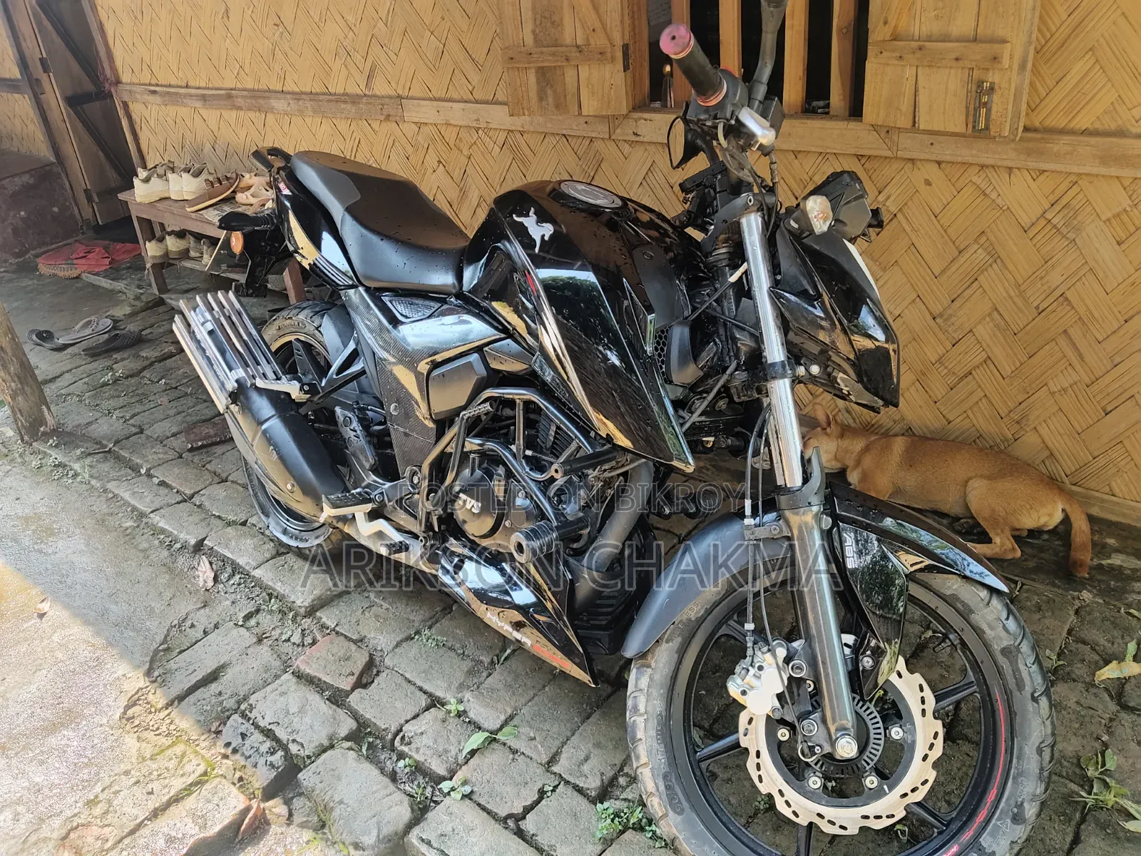 New TVS Apache RTR 160 4V 2024 Black