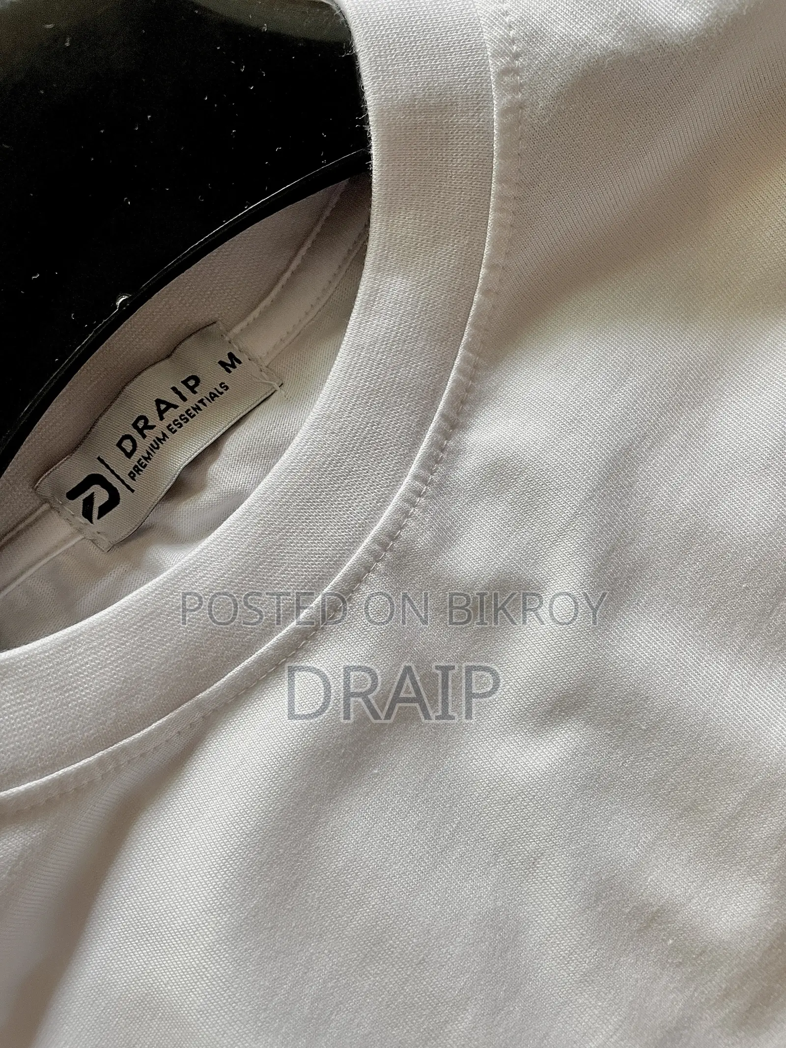 Get Your Summer Tee, on Flat 10% Discount