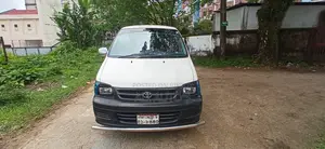 Toyota Noah 2002 White