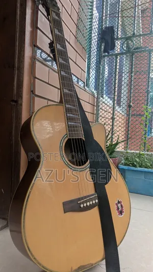 Acoustic Givson Guitar | Made In India