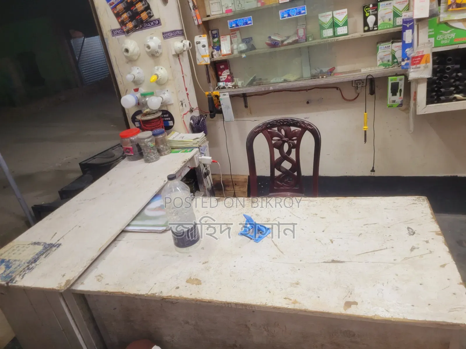 লোহার কাঠের রেক,টেবিল,আয়নার সোকেজ