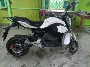 Motorcycle 2025 White