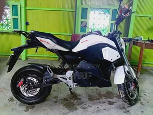 Motorcycle 2025 White
