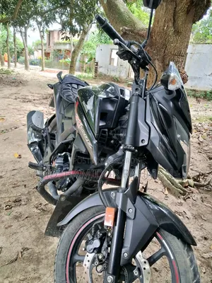 হোন্ডা এক্স-ব্লেড ১৬০ ২০২৩ কালো