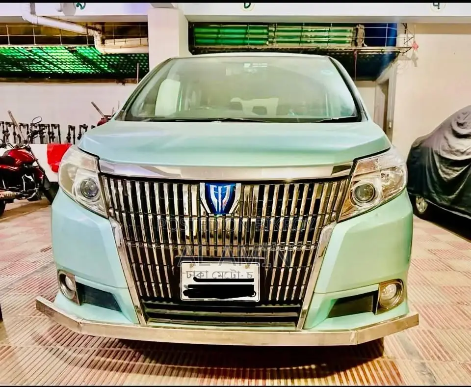 Toyota Esquire 1.8 FWD Hybrid (7 seater) 2015 Blue