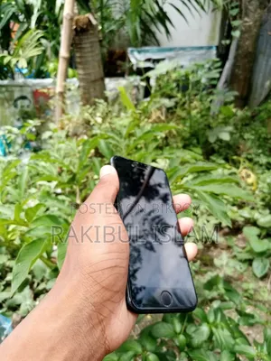 Apple iPhone 7 128 GB Black